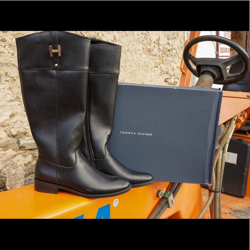 Tommy Hilfiger boots